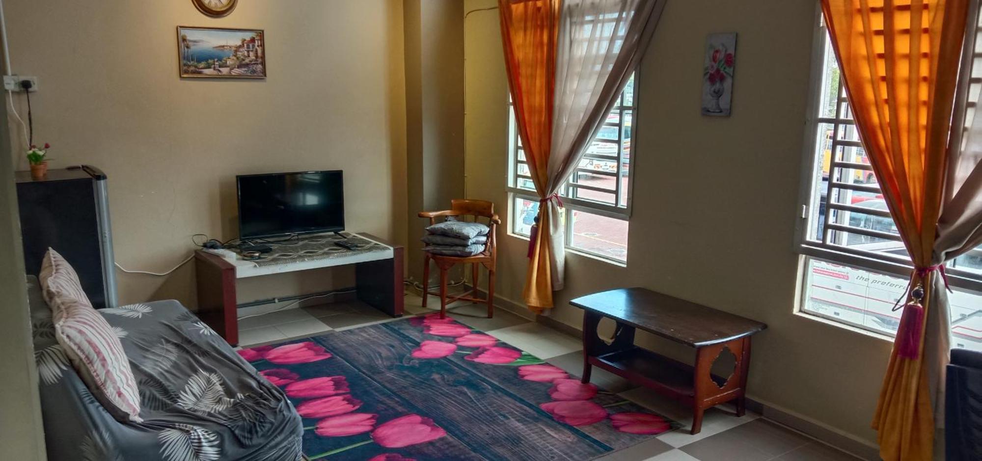 Ulfah Mersing Kamer foto