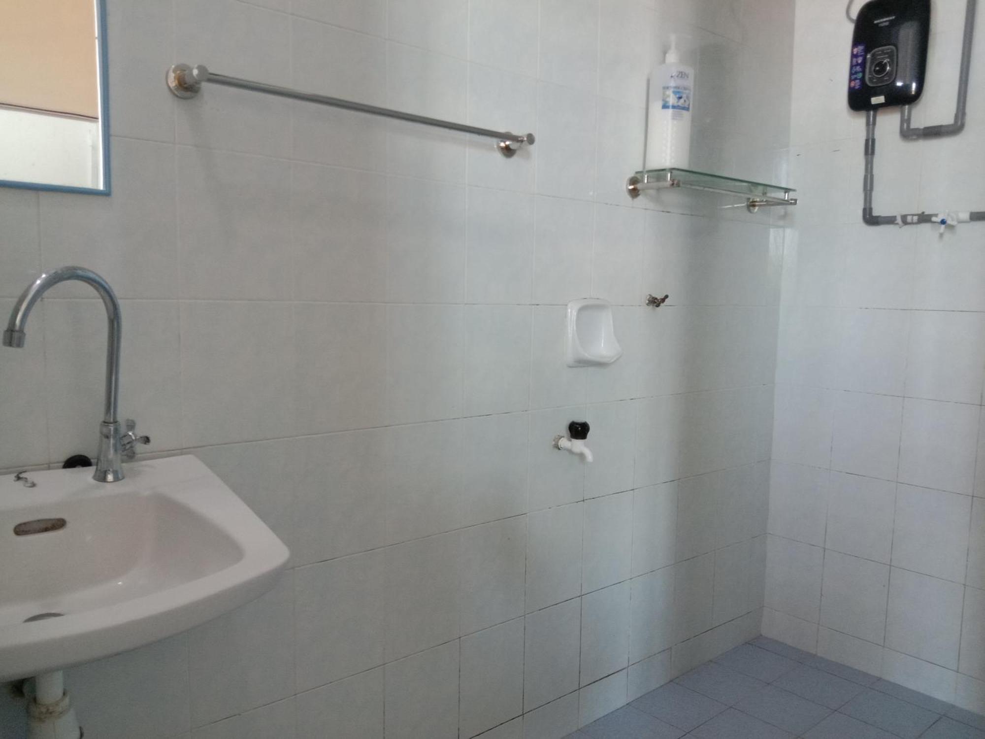 Ulfah Mersing Kamer foto