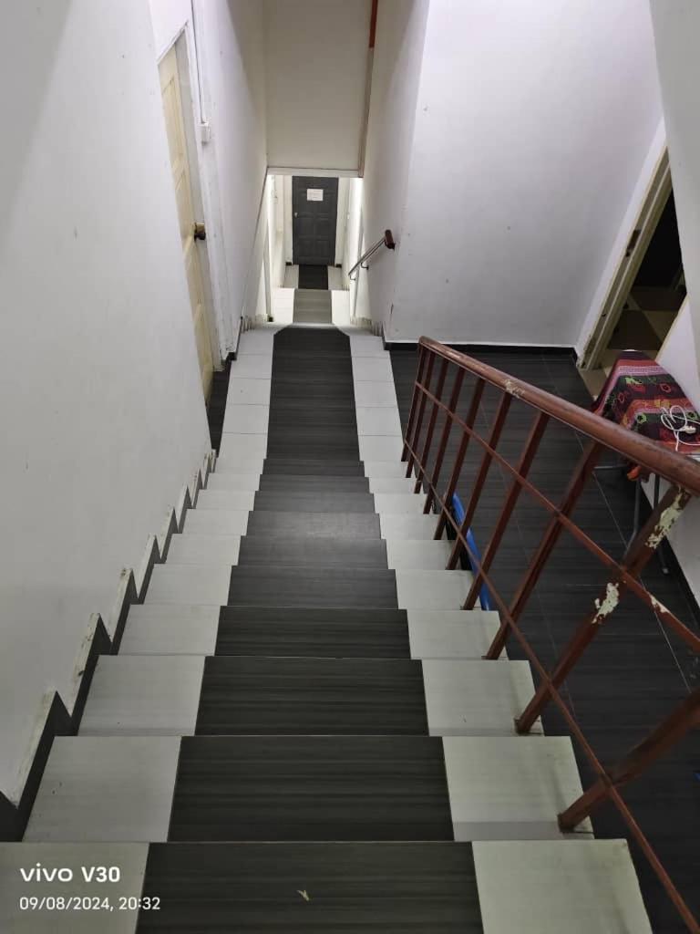 Ulfah Mersing Kamer foto
