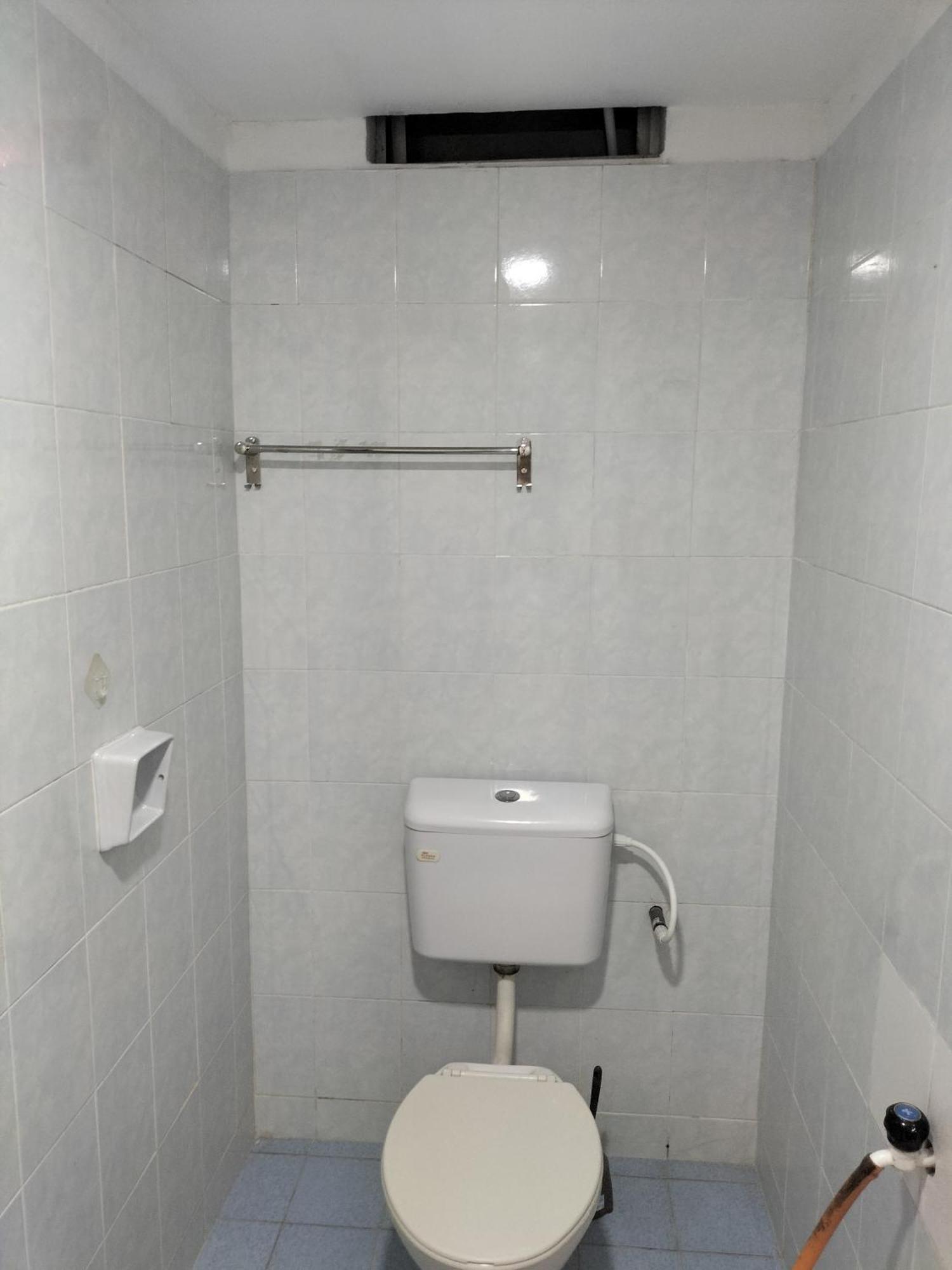 Ulfah Mersing Kamer foto