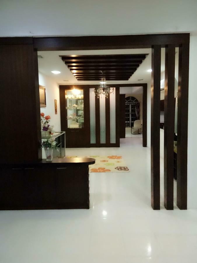 Ulfah Mersing Kamer foto
